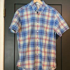 J crew men’s short sleeve plaid button down